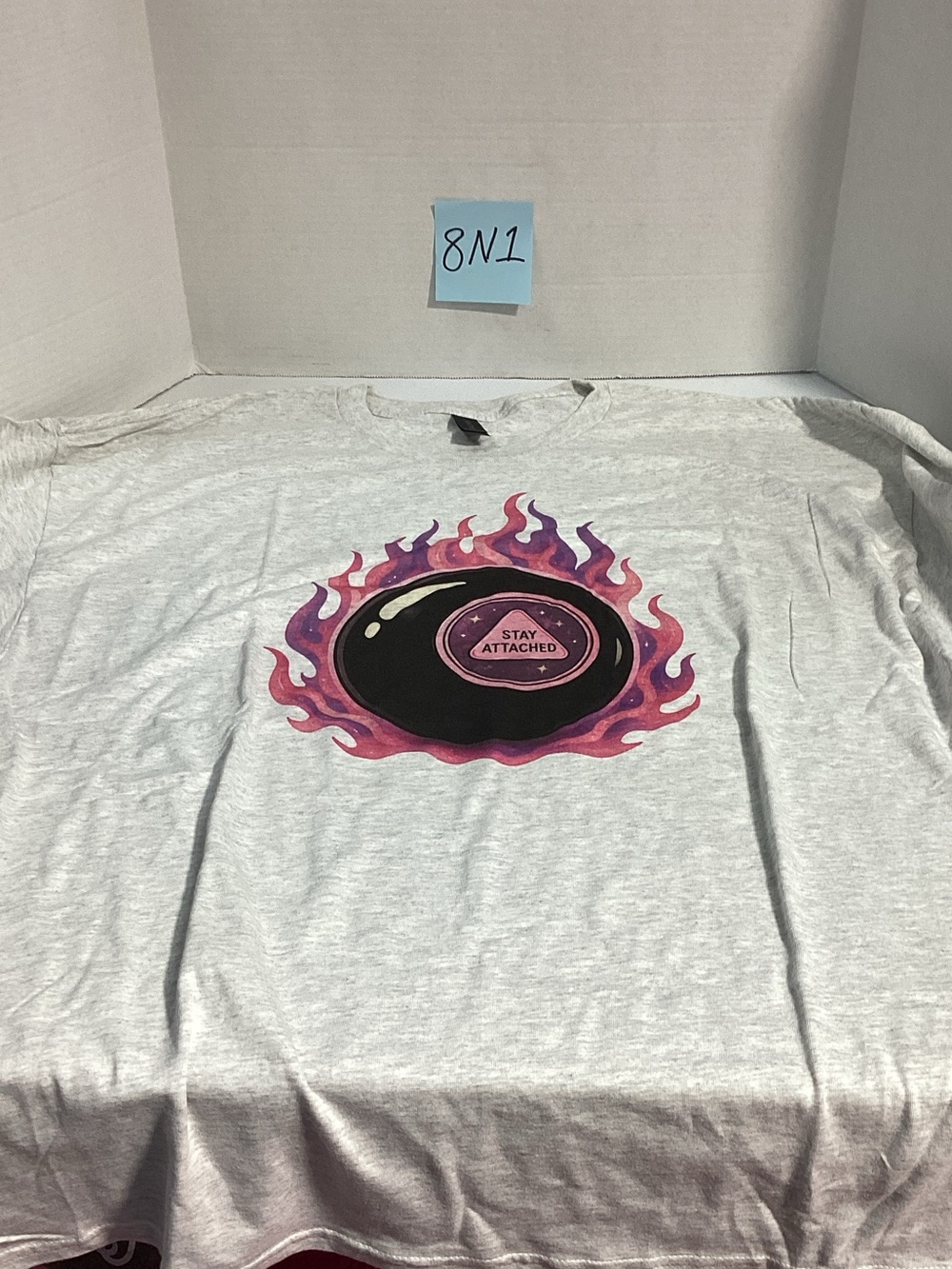 Stay Attached Graphic Short Sleeve Tee - Light Gray/Pink